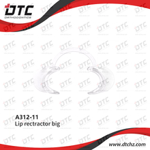 Lip retractor